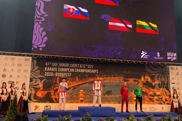 Новость Сочи: Эдуард Гаспарян Сочинец стал чемпионом Европы по каратэ среди юниоров 2020