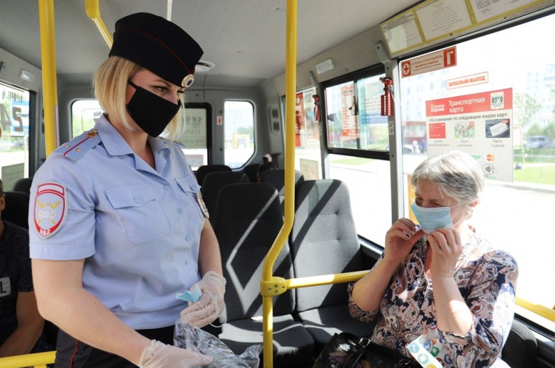 Новость Сочи: Важная новость. Без маски в автобус не пускать: в Сочи ужесточат контроль за соблюдением масочного режима