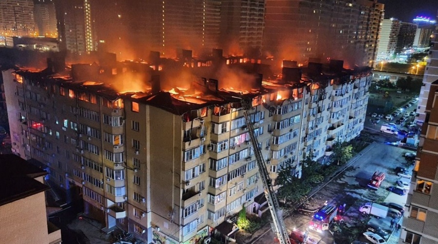 Новость Сочи: Масштабный пожар жилого дома в Краснодаре 13.09.2020