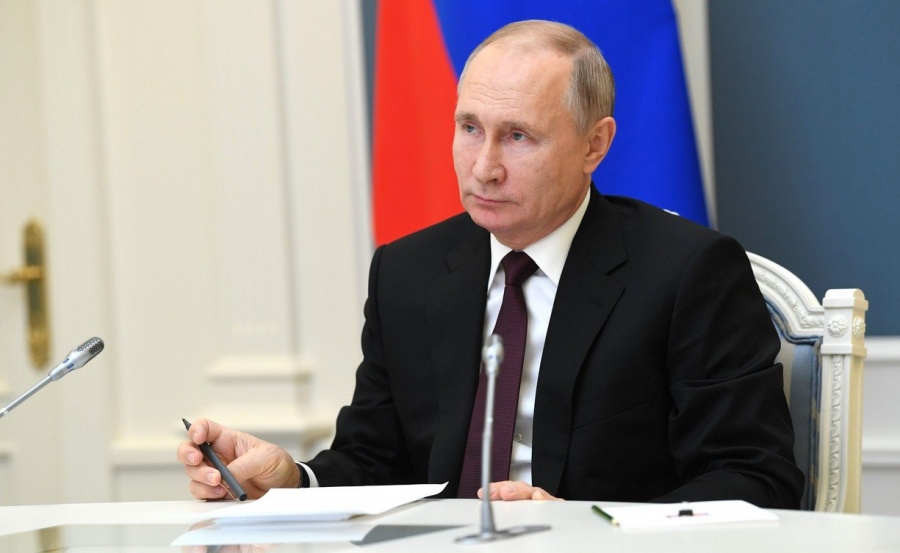 Новость Сочи: Владимир Путин подписал закон о праве бывших президентов получить пожизненное кресло сенатора
