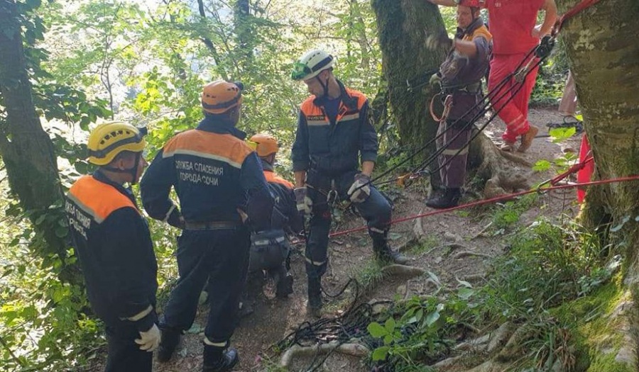 Новость Сочи: При падении серьезные травмы получил турист из Чебоксар на территории Агурского ущелья Сочи