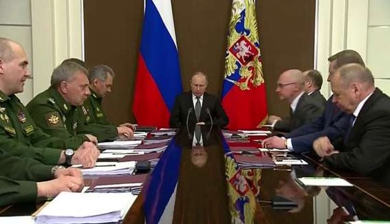 Новость Сочи: Владимир Путин заявил, что серия совещаний по вопросам оборонно-промышленного комплекса традиционно пройдет в Сочи 