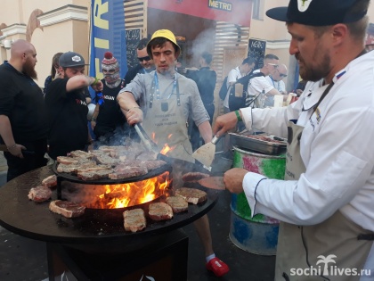 Фестиваль рестораторов, поваров Gastreet 2019 в Горки город 