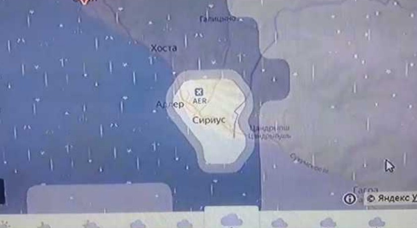 Новость Сочи: Загадочная погодная аномалия - дождливая погода обошла стороной аэропорт Адлера и Сириус 